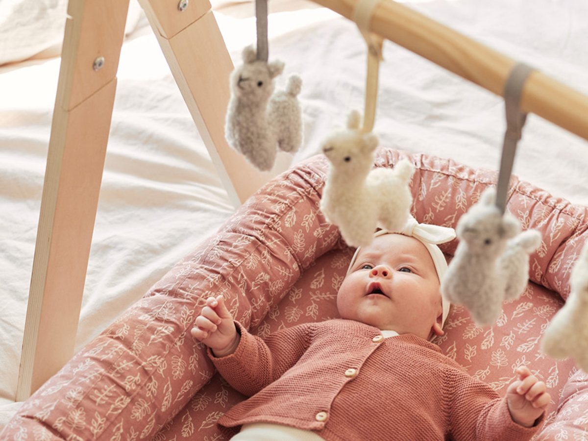 Quand mettre bébé sur un tapis d'éveil ? – Blog BUT